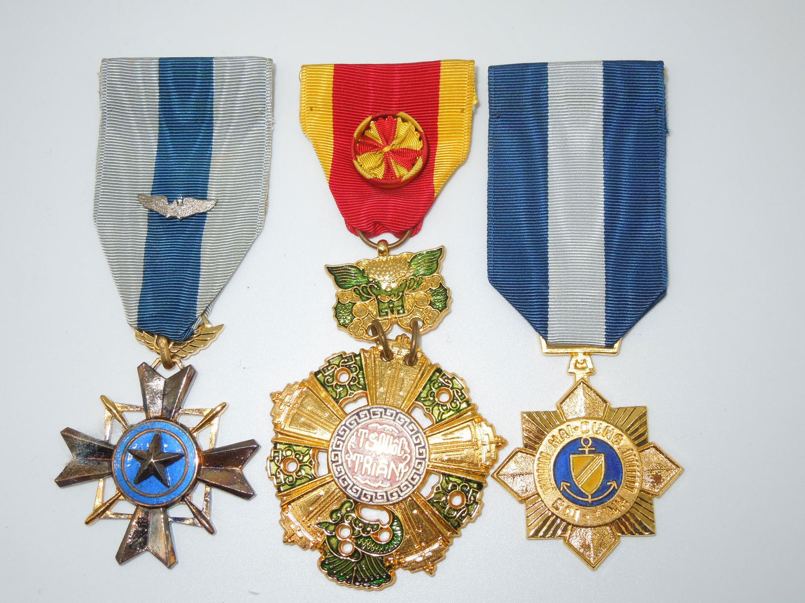 Vietnam RVN Gallantry Cross & Aviation National Order Medals (1 of 2)