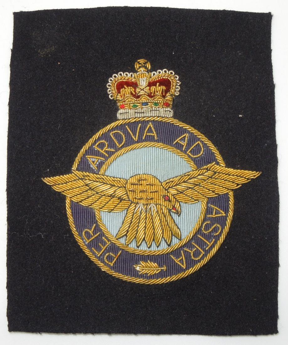 Vintage 1960s British RAF Royal Air Force Bullion Patch (1 of 2)