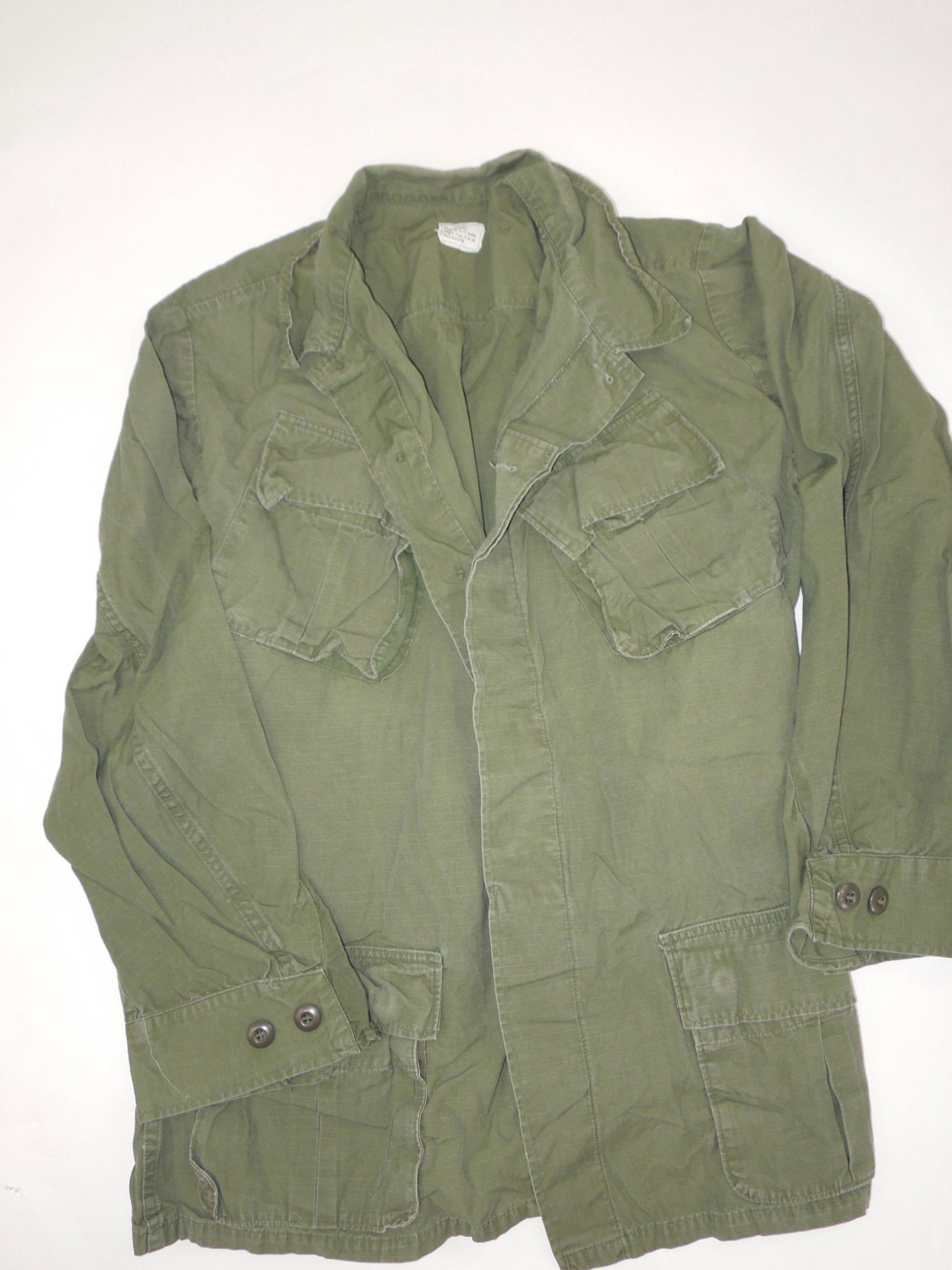 Vietnam War Era USMC Marine Corps Medium Long Fatigue Shirt Jungle OD Jacket (1 of 3)