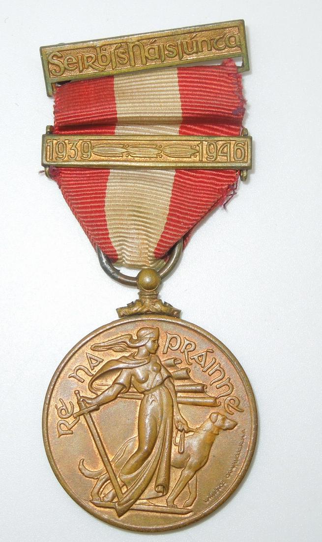 WWII Ireland 1939-1846 Military Emergency Service forces Gallantry Medal: WWII Ireland 1939-1946 Emergency Services Forces Military Gallantry Medal. Includes the 1939-1946 Bar. Maker is P. Q. & Co. Good condition for its age.