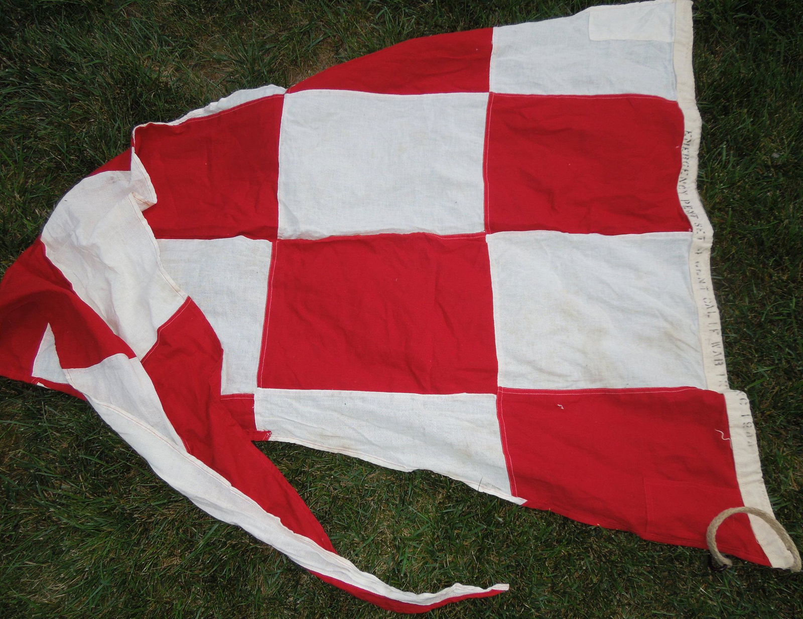 WWII 1944 Navy Naval International Code Maritime Pennant Emergency Signal Flag (1 of 2)