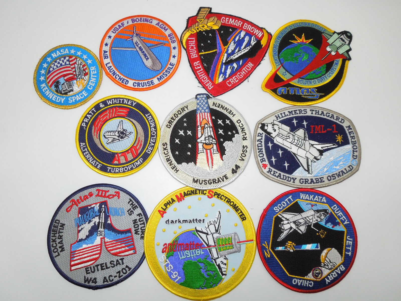 NASA Astronaut Space Patches Kennedy Atlas (1 of 4)