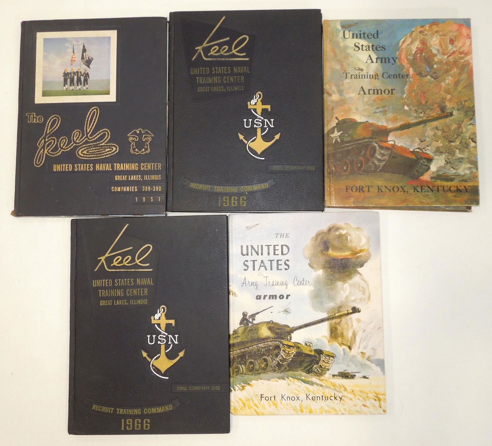 Lot (5) US Army & US Navy Cold War Training Boot Camp Yearbooks (1 of 12)