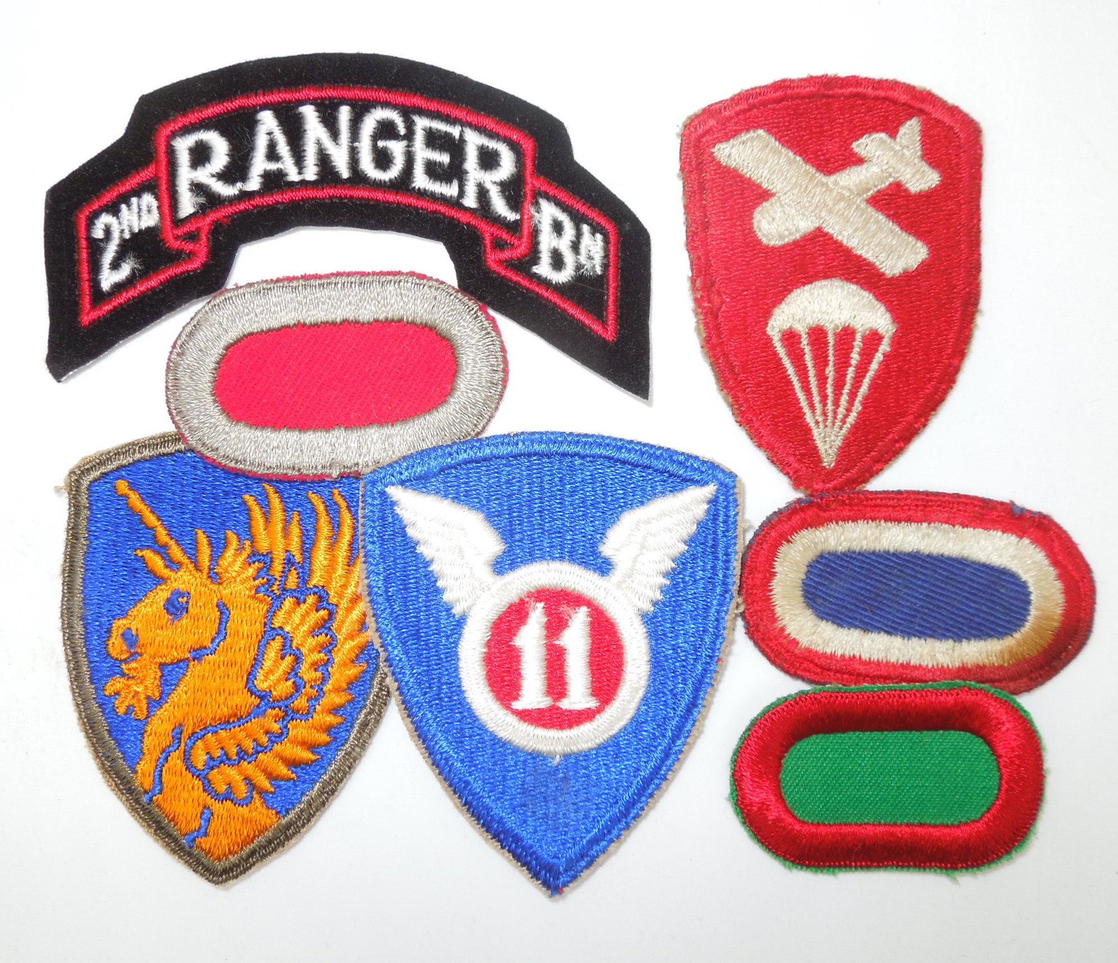 Lot (7) WWII - Korean War Airborne & Ranger Patches: Seven patches as shown, good overall condition.
