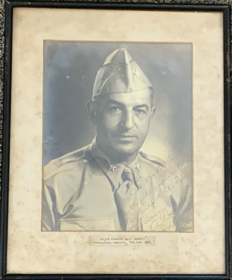 Army Major General A.V. Arnold 7th Infantry Division Signed Framed Photo (1 of 3)