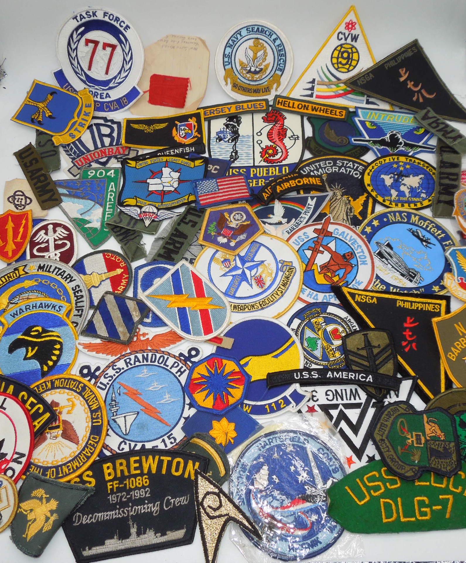 Lot Vietnam - Modern US Military Patches: Lot of original 1960s - 80s patches as shown, in good condition. Many have been used and show some wear.