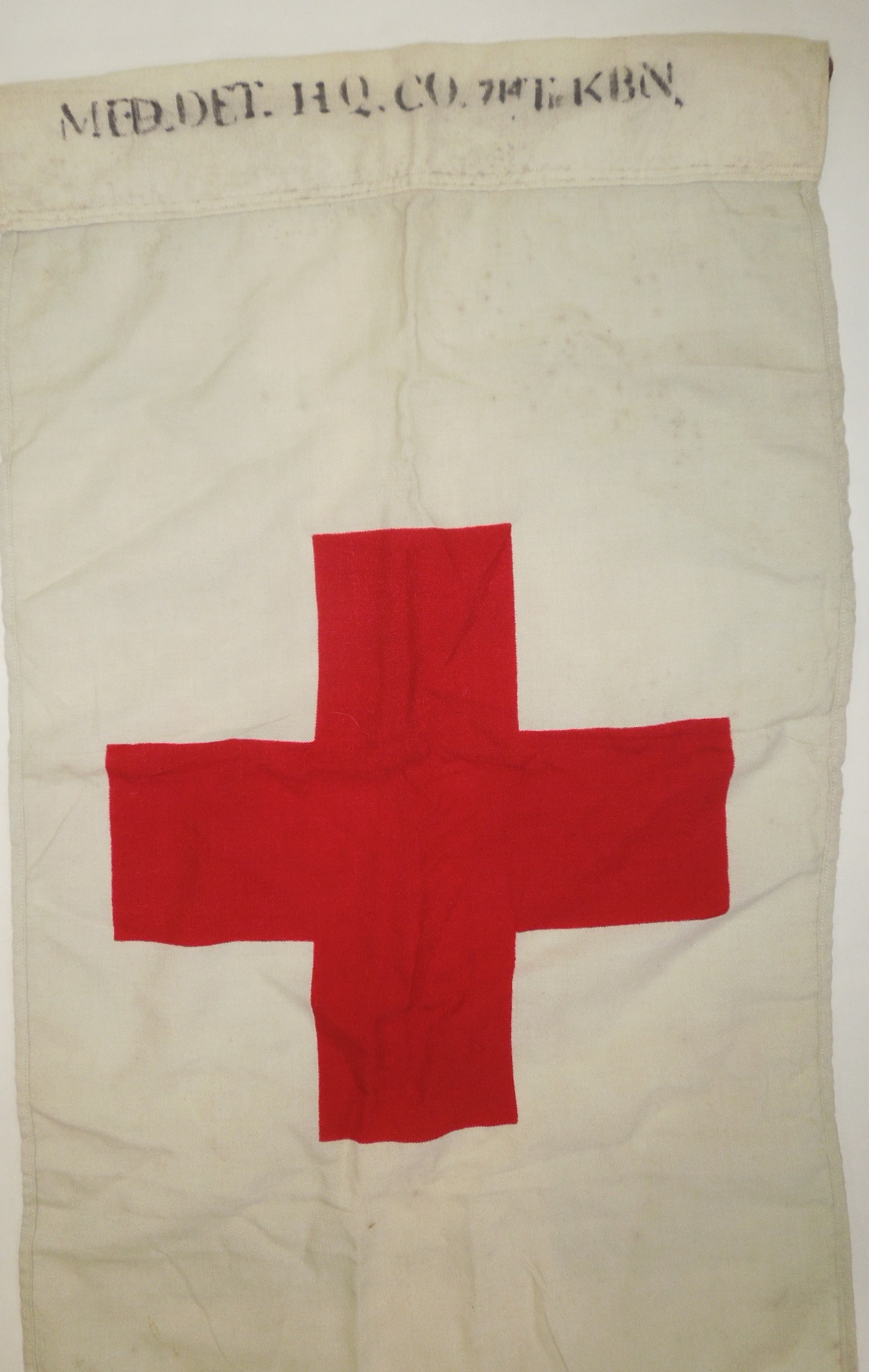 1963 Flag US Army 714th Tank Battalion Medical Detachment: Original tagged flag with unit markings. Measures 1 feet 6 inches by 2 feet 3 inches. Good condition.