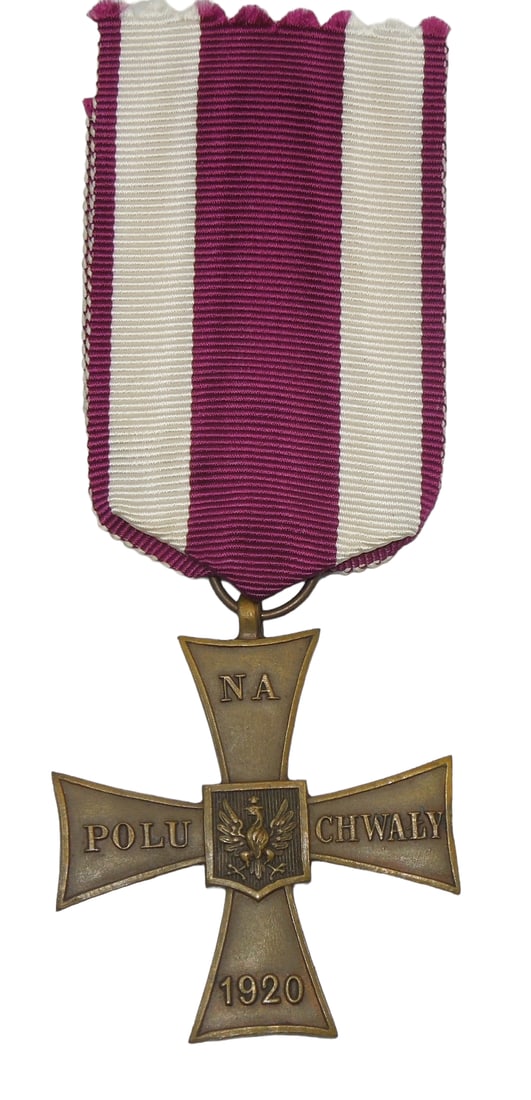 WWII Poland Military Medal Cross of Valor 1920: Original medal as shown. Possibly a post war remake due to condition.