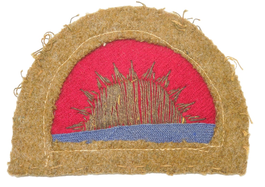 WWI US Army AEF Uniform Patch 41st Infantry Division in Bullion: Original WWI patch as shown.