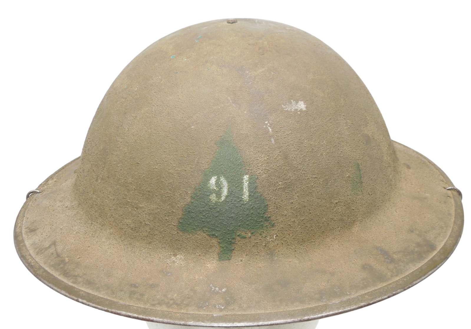 WWI US Army Painted Doughboy Helmet & Liner 91st Infantry Division: Original period WWI doughboy helmet, liner, and chinstrap with a painted decal common among Soldiers during the late War and Occupation use. Good condition showing wear consistent with age. Liner is s