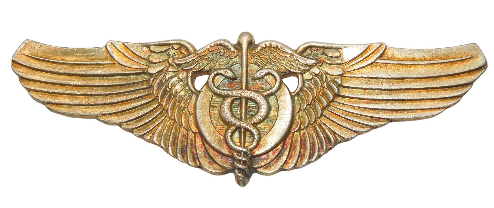 WWII Sterling Pasquale US Army Air Force Flight Surgeon Wings Pin Back Gold Color: WWII Era Army Air Force Type 1 Flight Surgeon Sterling Pin Back Gold Color Wing. RARE Maker marked: Pasquale. Gold color. Sterling marked on the reverse.Approximate size is 3 inches. Nice condition.