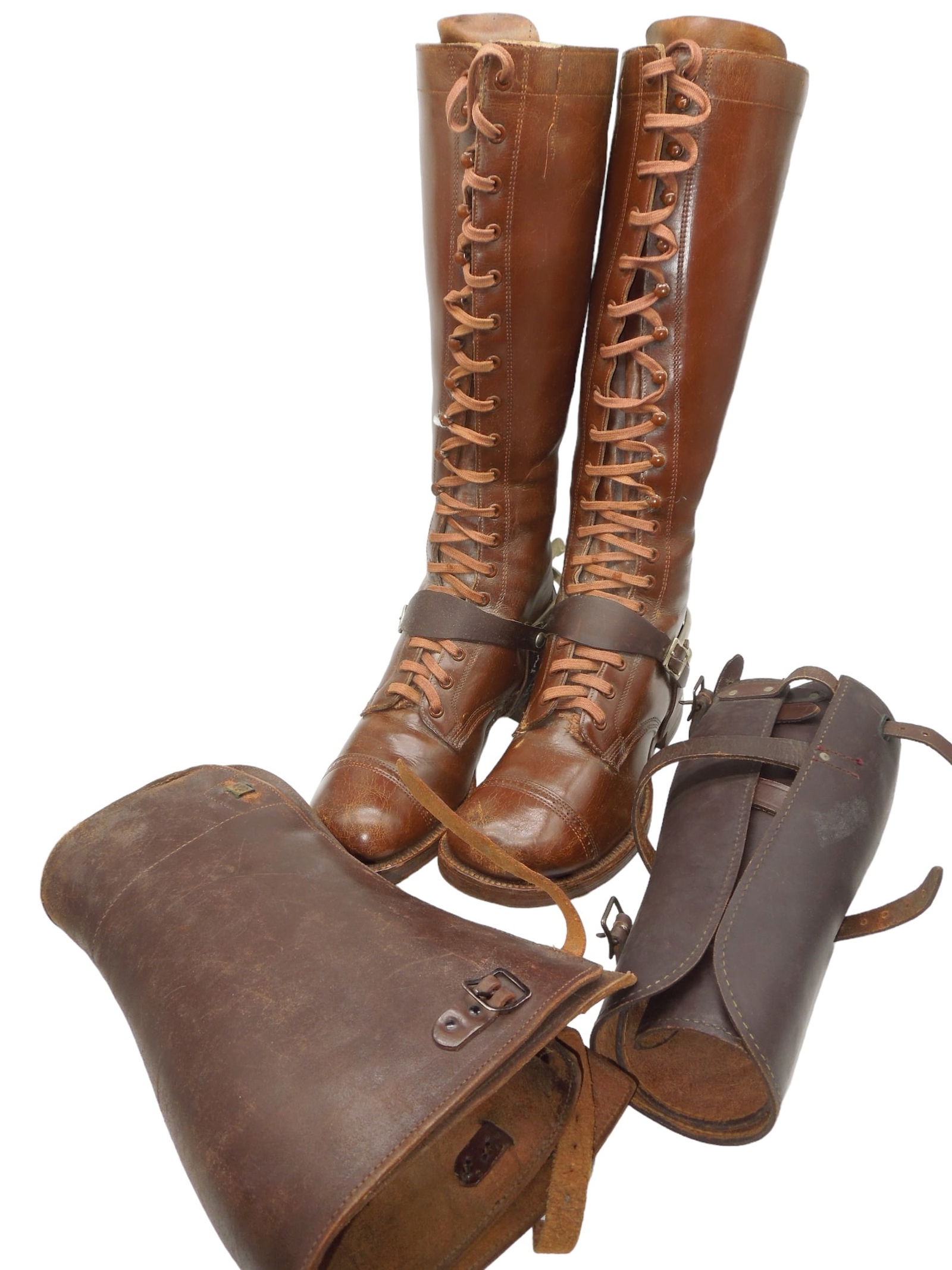 WWI - 1930s US Army Named Officer Cavalry Riding Boots, Spurs, & Leather Gaiters: WWI - 1930s US Army Named Officer Cavalry Riding Boots, Spurs, & Leather Gaiters. Named to Hagen, 109th Aero Squadron 1918. The Maker is PANCO stamped on the heel. Size 8E is also stamped on the sole