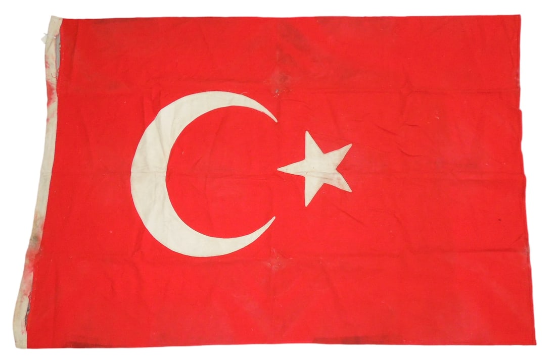WWII Flown Flag of Turkey & 1947 Letter of Provenance: Flag measuring 38 inches by 54 inches, and a dry mounted 1947 letter. The hoist has some separated areas. This was from the former Dr. Clarence Rungee Flag Collection. Dr. Clarence Rungee was born in
