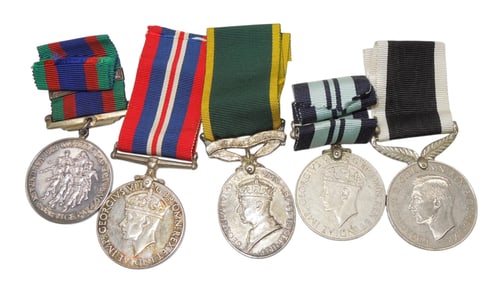 Lot (5) WWII British New Zealand Canada India Army Medals