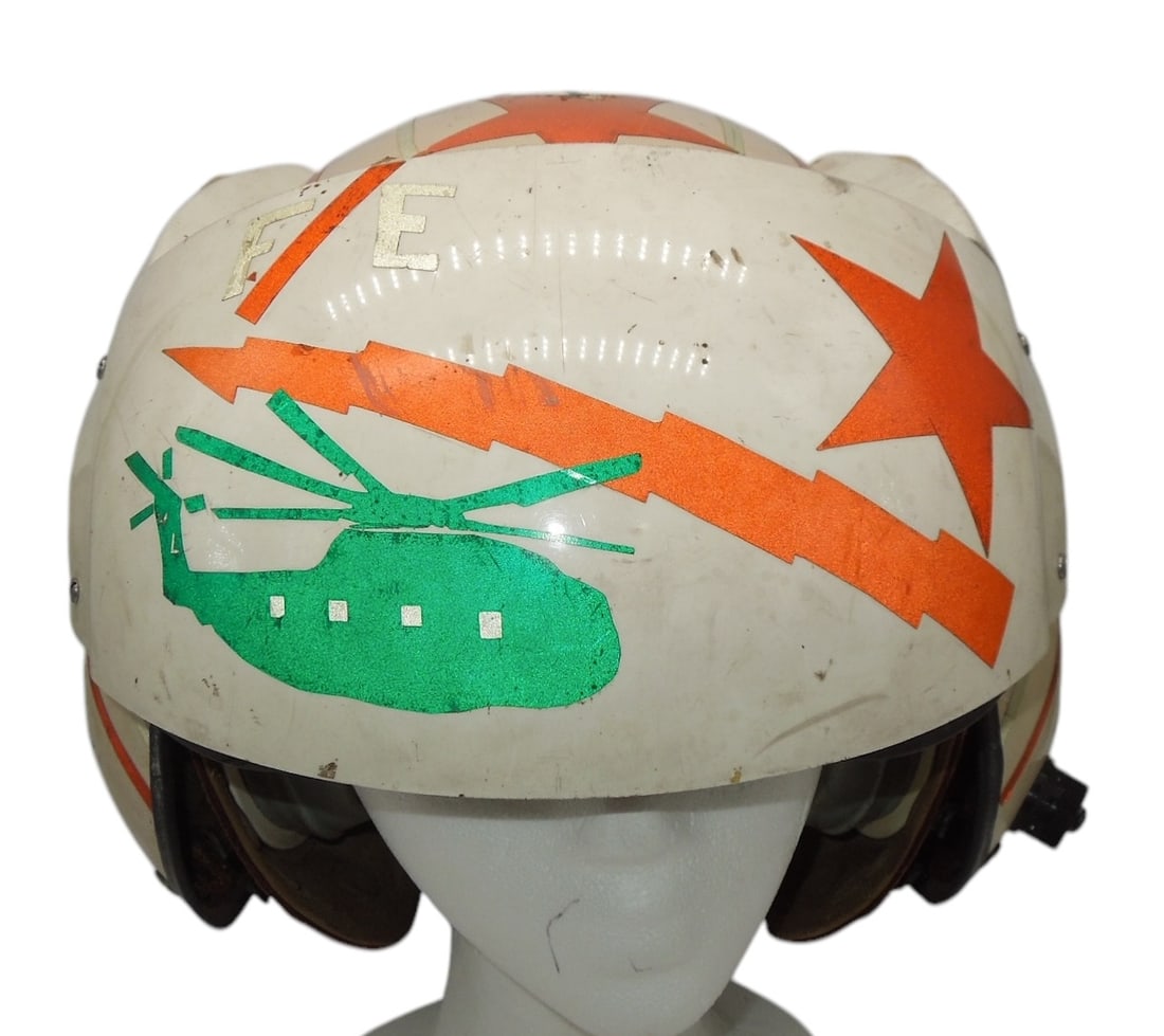 Vietnam War US Navy SPH-3B Pilot Flying Helmet Helicopter: Original helmet with helicopter decals as shown. The interior ear pieces are crumbling.