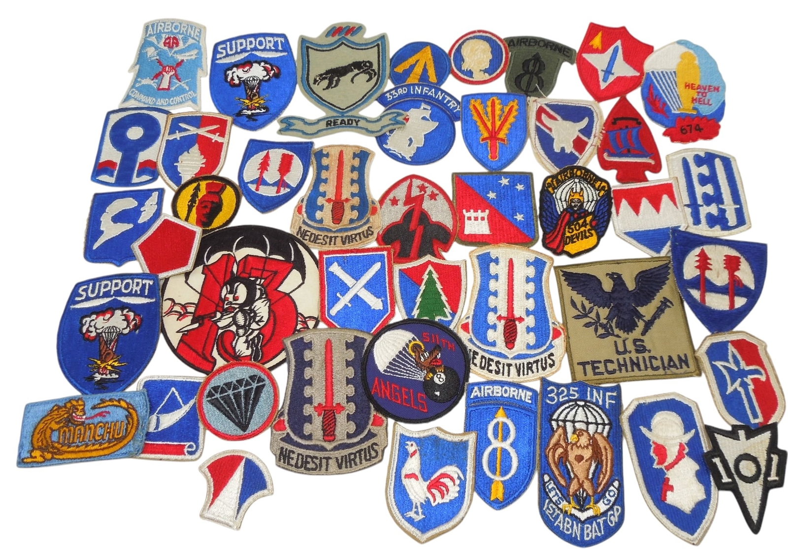 Korean War US Army Airborne & Infantry Patches: Large Lot Korean War - 1950's US Patches as shown.