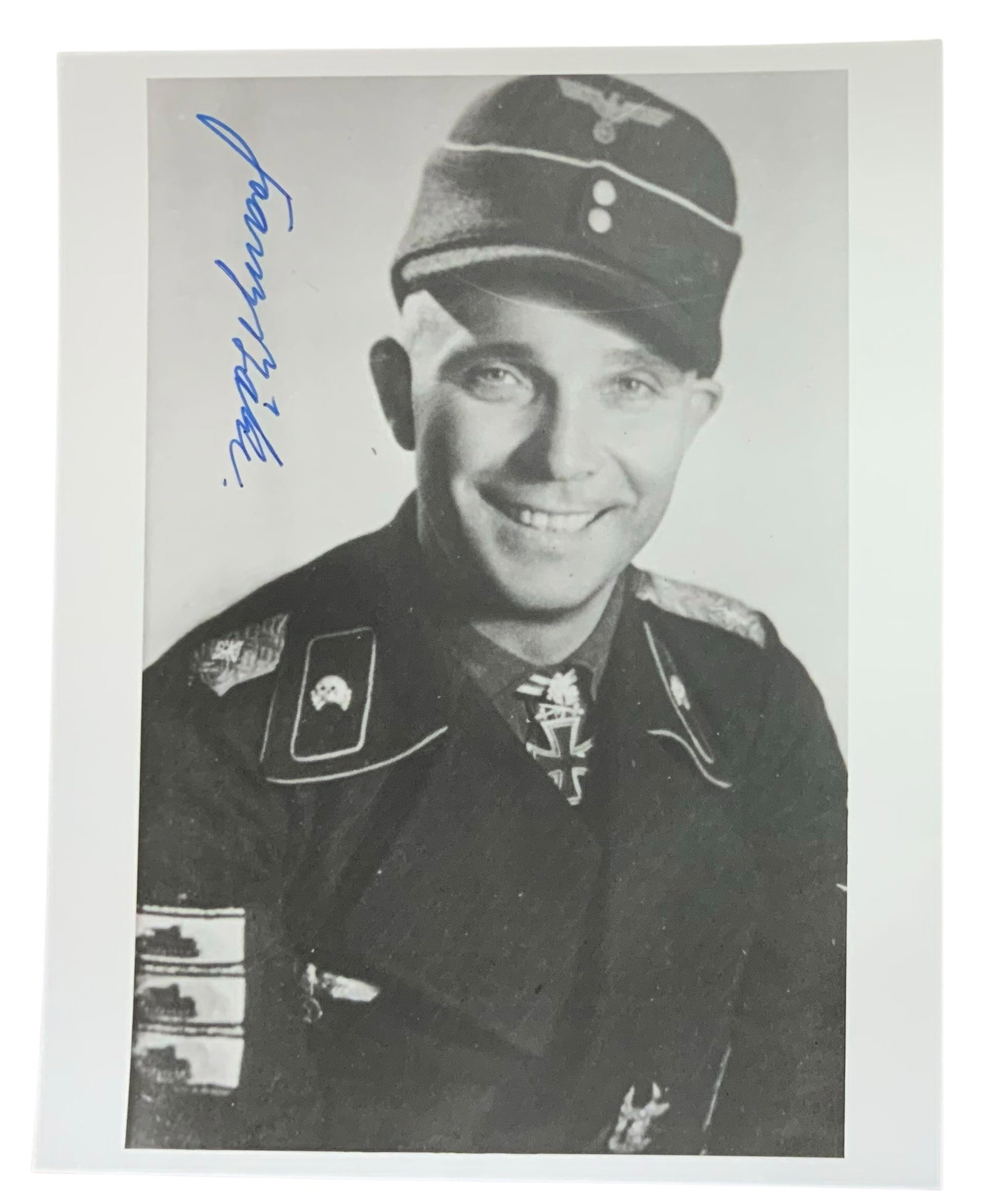 WWII German Panzer Ace Franz Baeke Bake Knights Cross Signed Photo: Dr. med. dent. Franz Bäke (28 February 1898-12 December 1978) was a German Army officer and panzer ace. He was also a recipient of the Knights Cross of the Iron Cross with Oak Leaves and Swords. The 