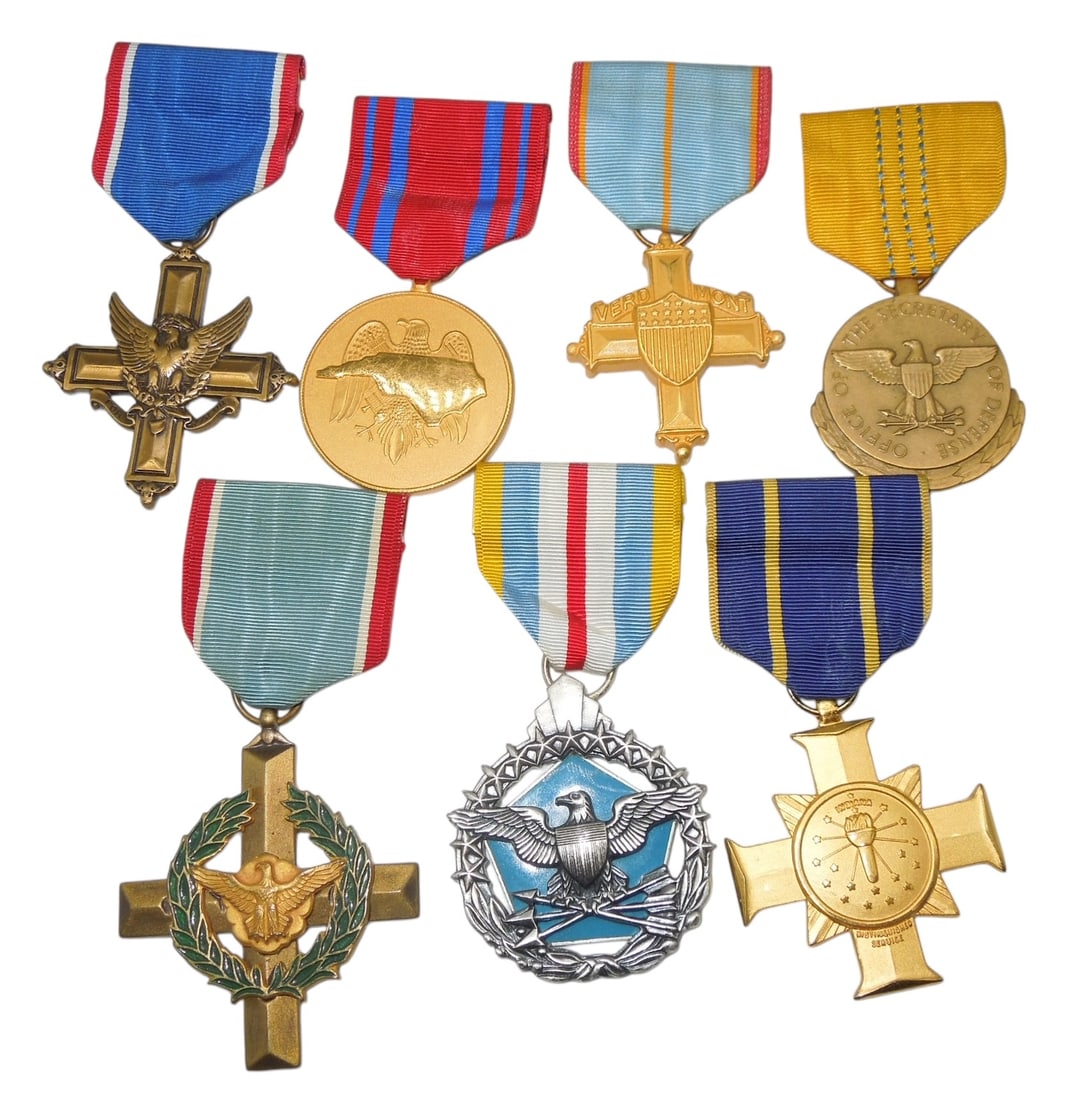 Lot (7) US Military National Guard & DSC Air Force Cross Medals: Lot of vintage crimp brooch medals with various maker marks. The Air Force Cross is not marked on the medal.
