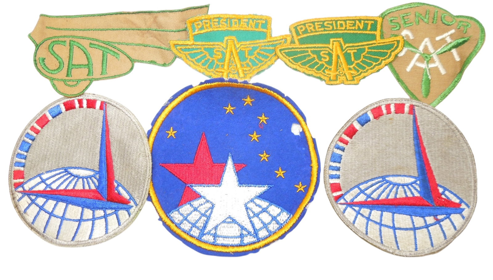 WWII Patches USAAF 7th Ferrying Squadron ATC Air Transport Command & Flight School: Lot of WWII era patches as shown. The wool AAF patch has some moth holes.