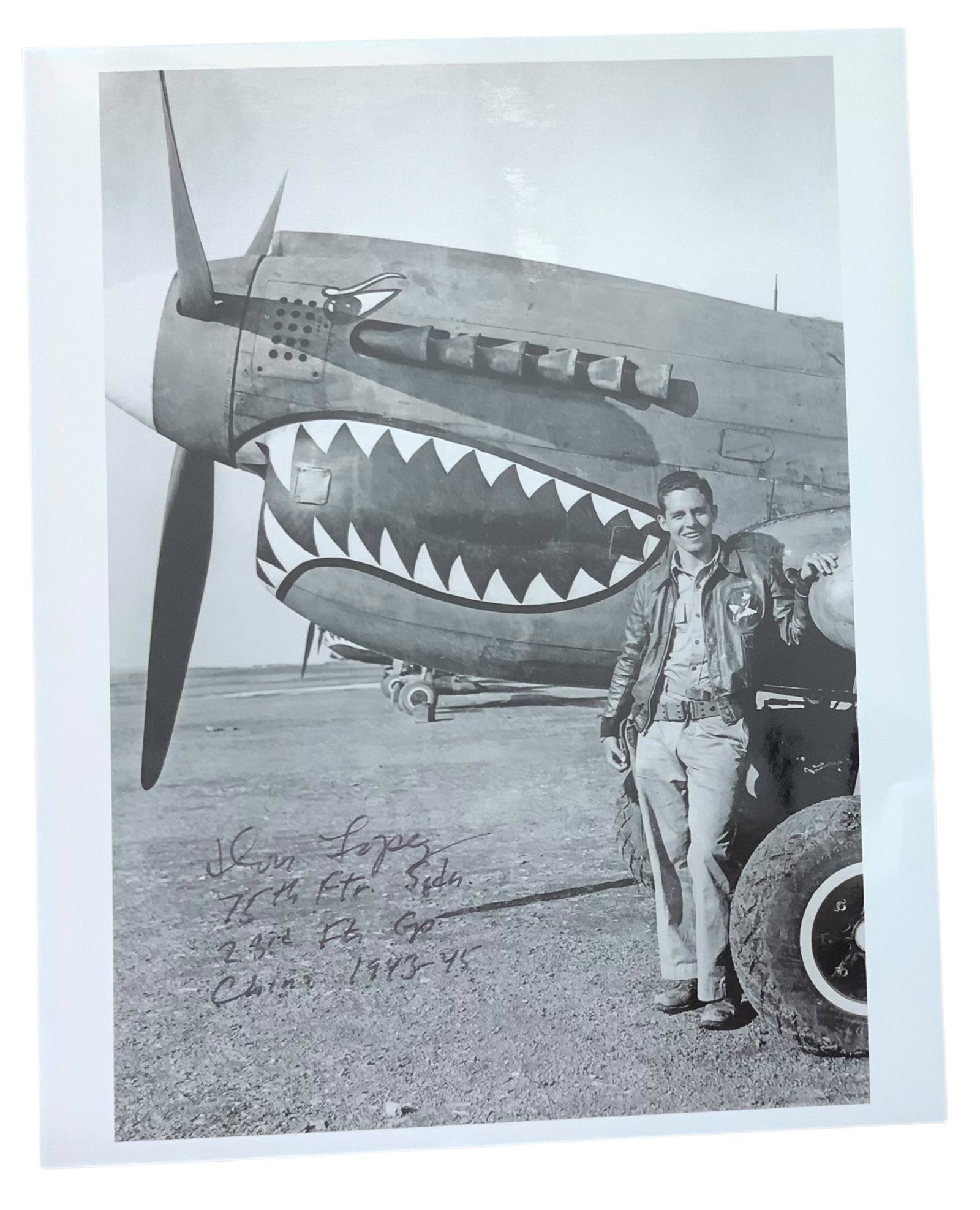WWII ACE Flying Tigers Fighter Pilot Don Lopez 75th Fighter Squadron Signed Photo: WWII Flying Tigers Fighter Pilot Don Lopez 75th Fighter Squadron Signed Photo. Lopez saw combat in China as a member of the 75th Fighter Squadron. The unit was part of the 23rd Fighter Group, successo