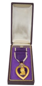 WWII Split Brooch US Navy USMC Marine Corps Purple Heart Medal & Box