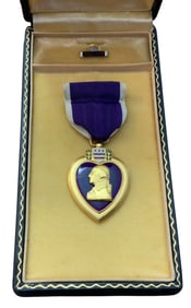WWII Era US Army Cased Numbered Purple Heart & Lapel Pin