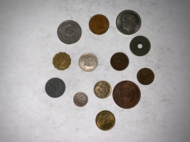 Foreign Coins Lot Hungary Poland Russia China Greece Jordan Hong Kong Portugal New Zealand 1894-1998