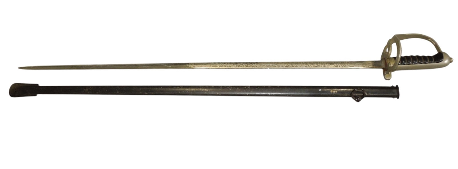 WWI British Army Artillery Officer Sword & Scabbard (1 of 8)