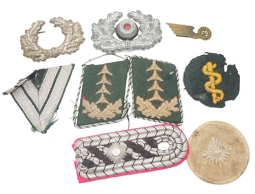 Lot WWII German Military Cap Badges Cloth Patches Insignia Fire Board