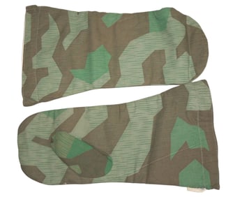 WWII German Splinter Camouflage Unissued Winter Army Gloves