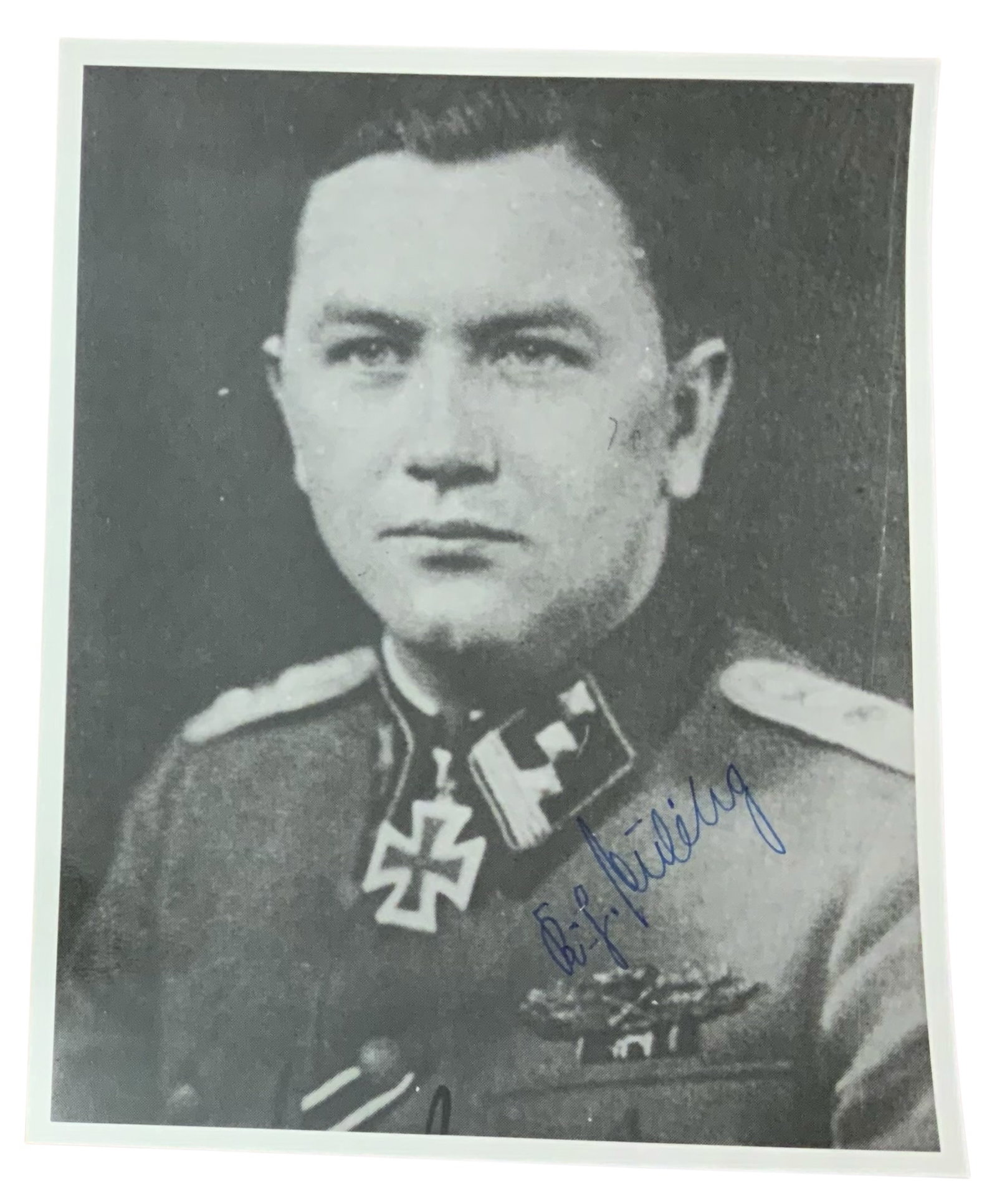 WWII German Waffen SS Karl-Heinz Euling Signed Photo Knight’s Cross: Karl Heinz Euling (born 16 August 1919) was a Captain in the Waffen SS during WWII. He was awarded the Knight’s Cross of the Iron Cross, which was awarded to recognize extreme battlefield bravery or