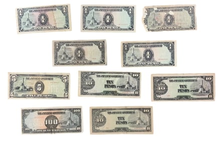 WWII Era Japanese Government Philippines Invasion Occupied Pesos Banknotes Lot (10)