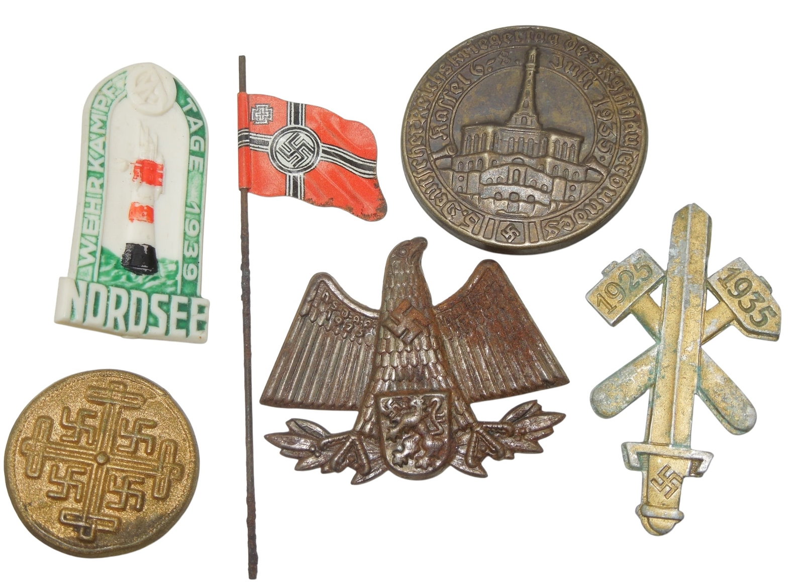 Lot WWII German Military Tinnie Badge Pins Flag