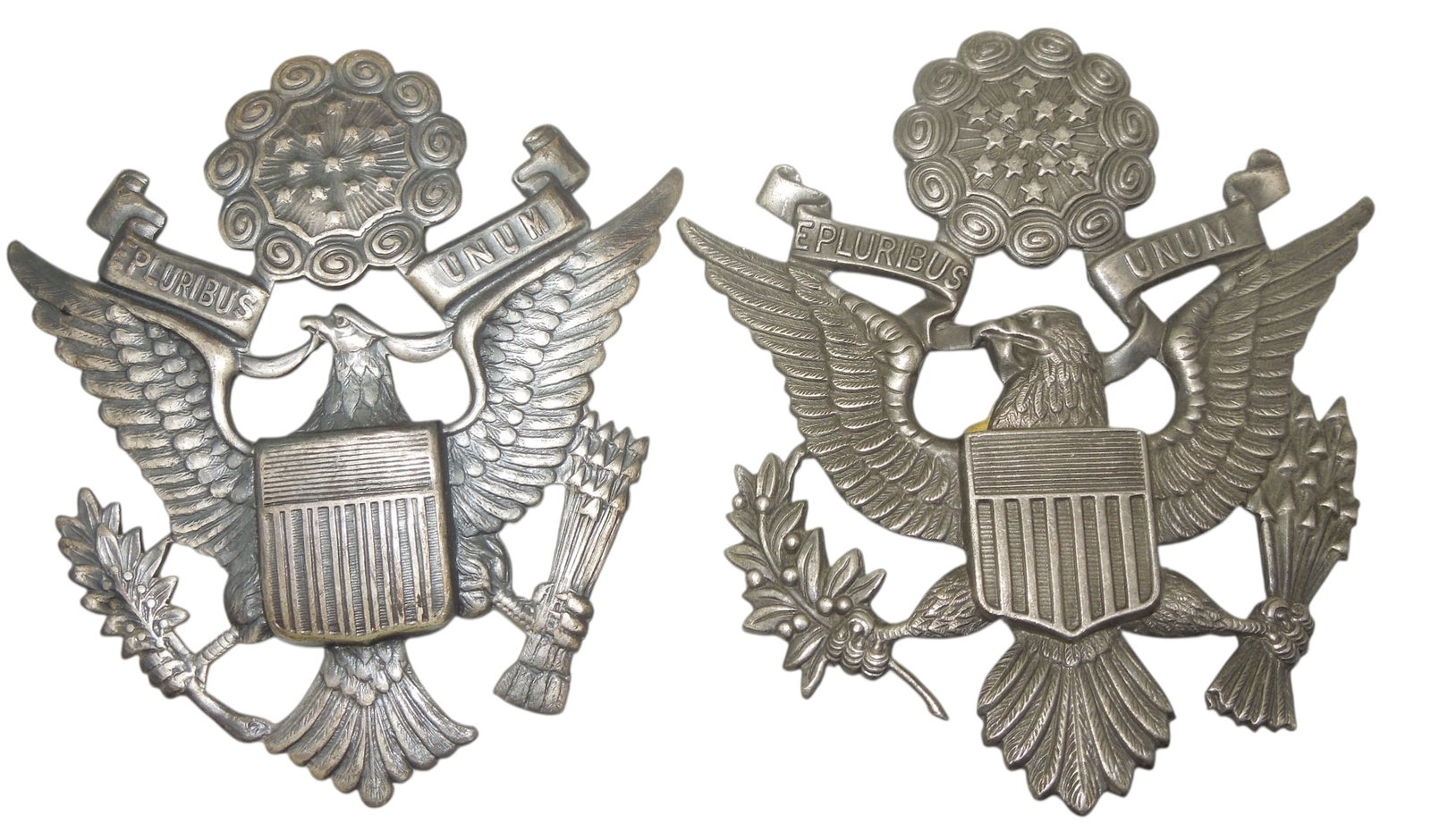 Korean War US Air Force Officer Visor Cap Hat Badges Lot (2) Wide Eagle (1 of 2)