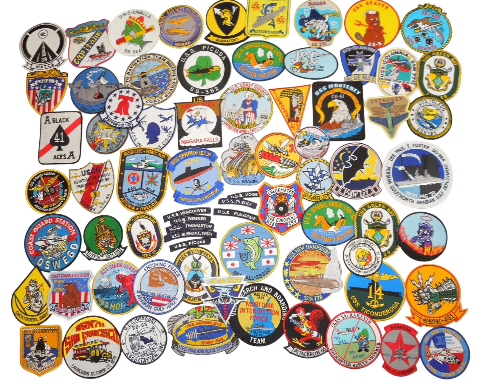 Huge Lot Modern US Navy & Coast Guard Patches Insignia #1 (1 of 6)