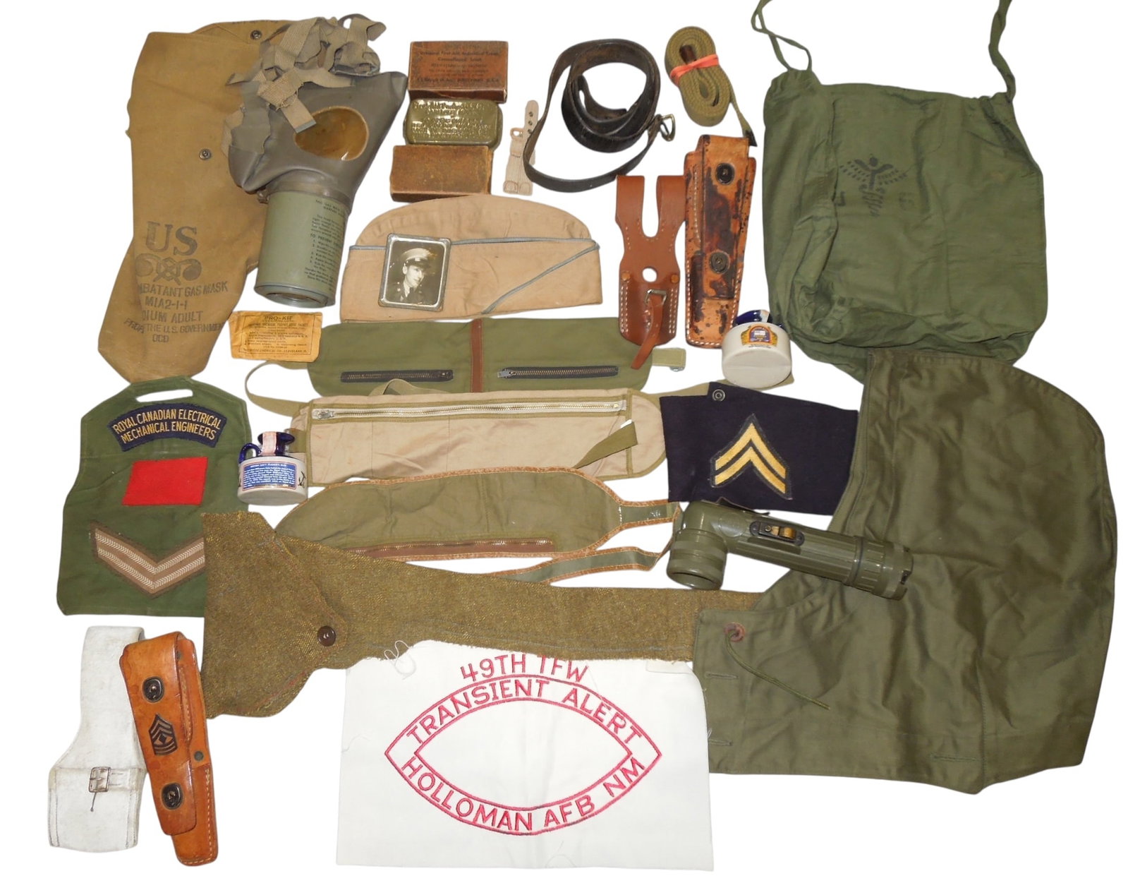 WWII - Vietnam Military Gas Mask Money Belt Bags Pouches Straps Field Gear: Original as shown. Some are in poor - fair condition.