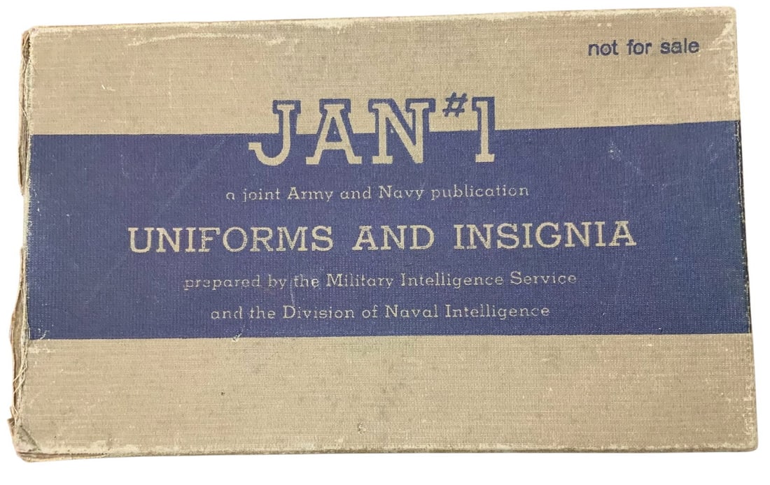 WWII 1945 Army / Navy Uniforms & Insignia Manual Germany Italy France Spain plus (1 of 14)
