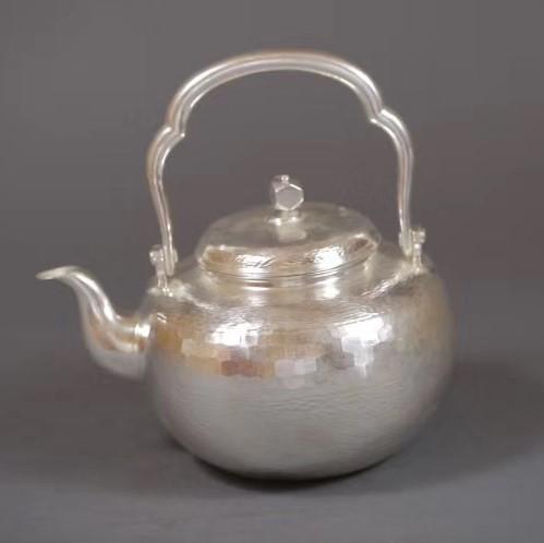 Japanese reflow silver pot: Measurement ï¼š 1400ml