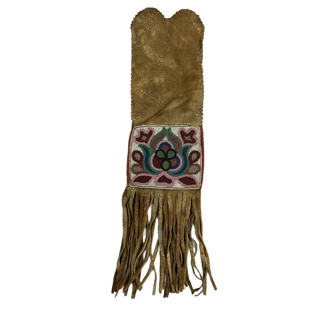 Beaded Northern Pipe Bag (1 of 4)