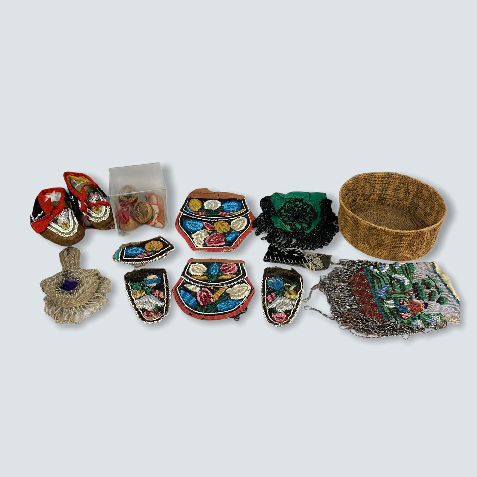 Grouping of Native American Indian Items From Estate in (1 of 3)