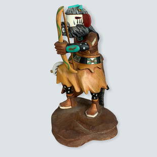 Rare Hon Kachina: Well;carved Kachina, says â€˜ Hon â€œ on the bottom with long story. 7, excellent