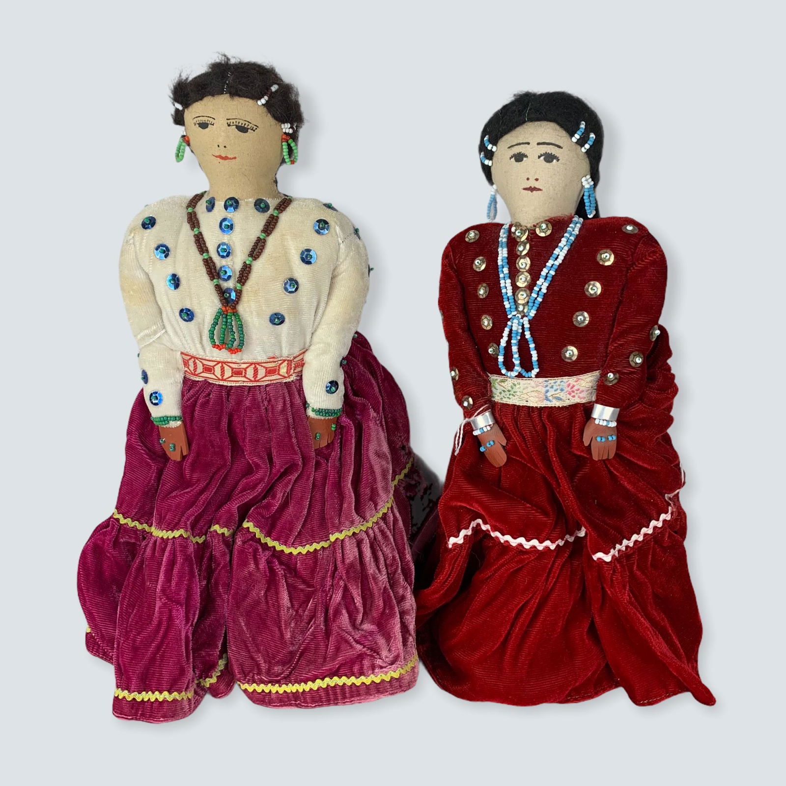 2 Navajo Dolls (1 of 2)