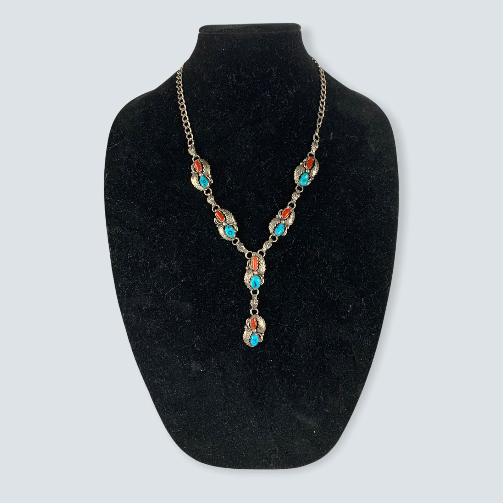 Navajo Necklace (1 of 2)