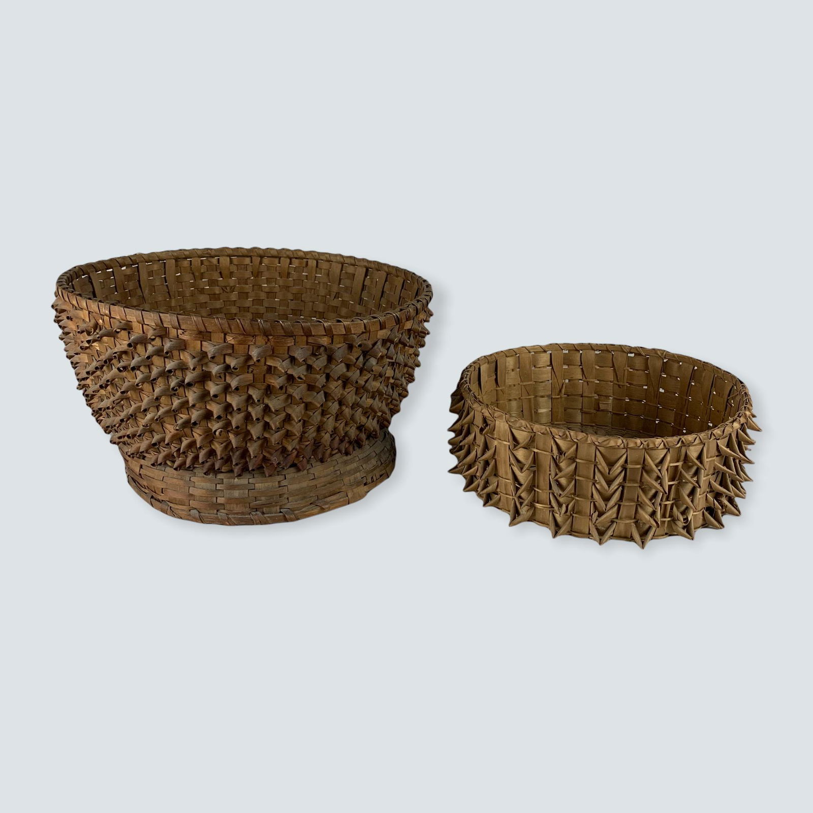 Great Woodlands Curly Cue Basket and Low Bowl (1 of 2)
