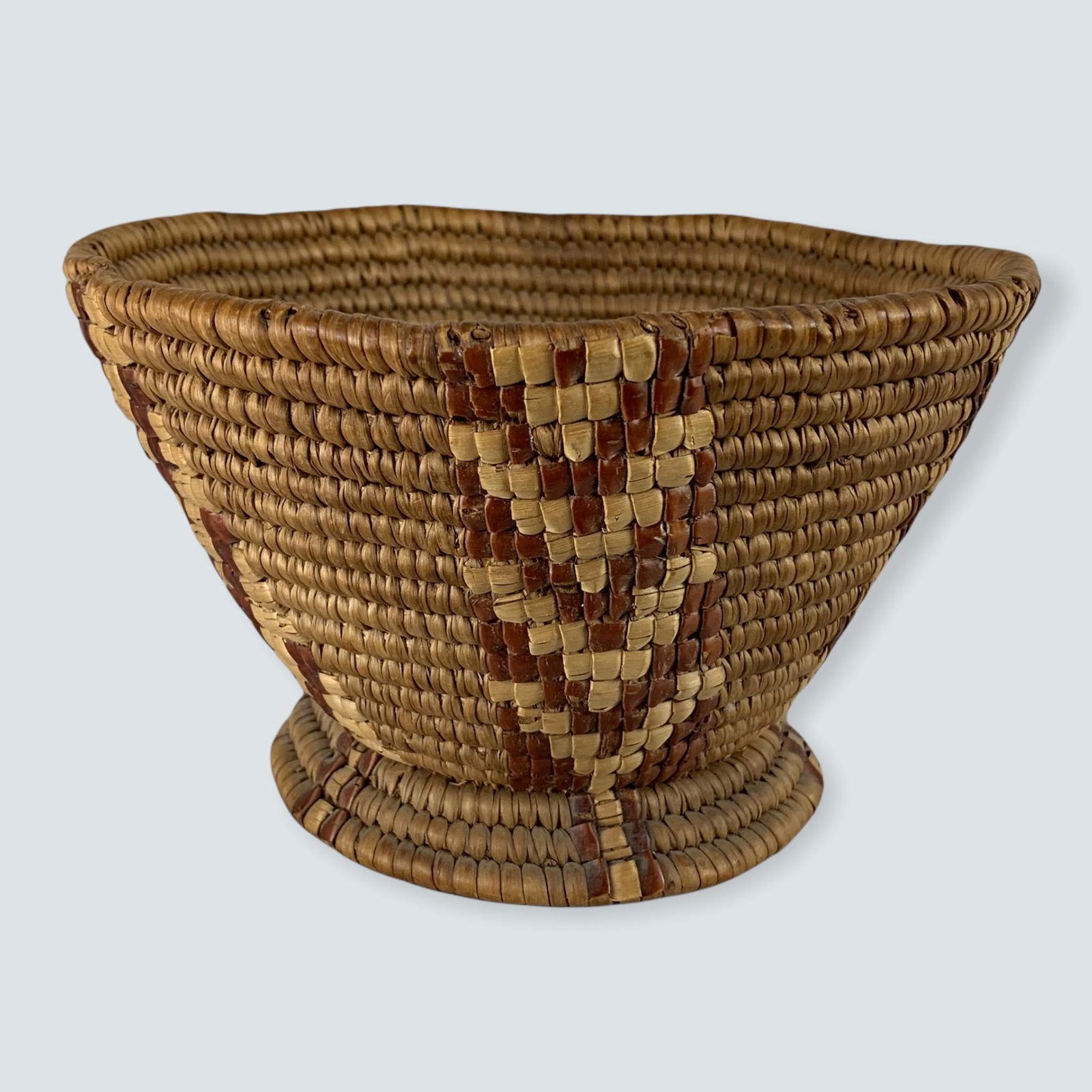 Imbricated Salish Pedestal Basket (1 of 2)