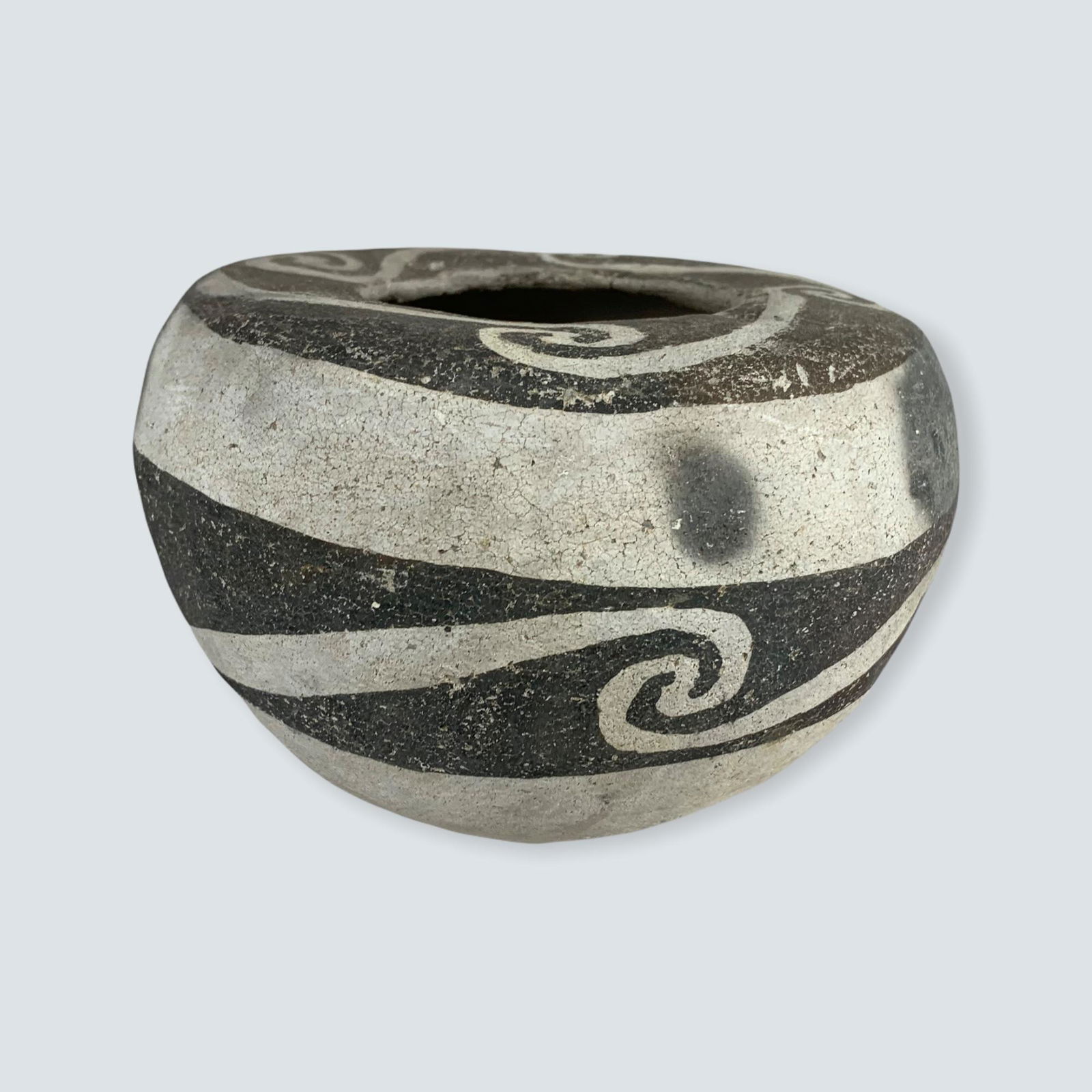 Anasazi Black on Cream Pueblo Seed Jar, Prehistoric (1 of 2)