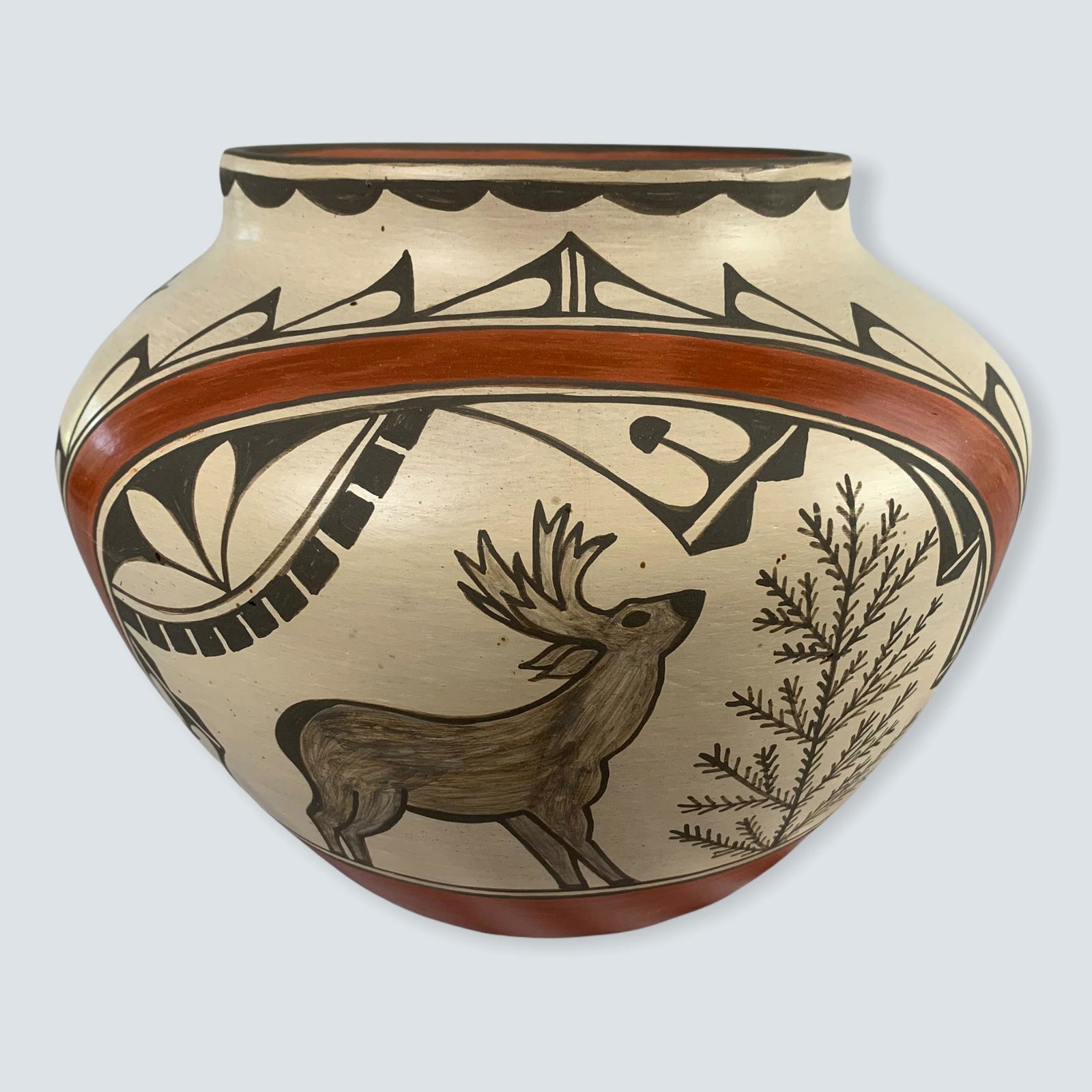 Zia Pottery Olla by I. Herrera: Nice medium sized Zia Ella by I Herrera. 9 1/2 x 8 high. Birds & Deer. Very nice. Late 19ooâ€™s