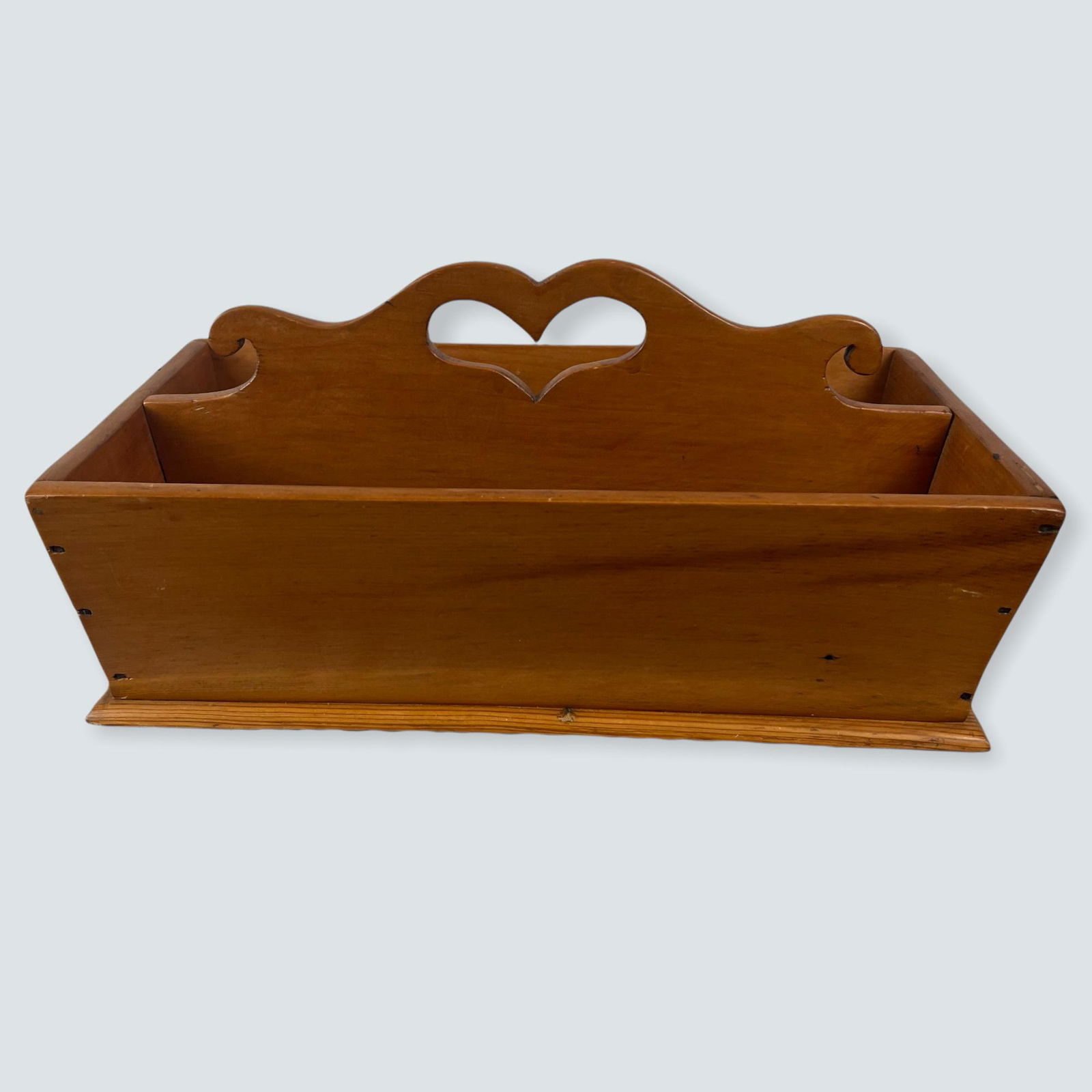 Early Cherry Divided Heart Handle Cutlery Tray (1 of 2)