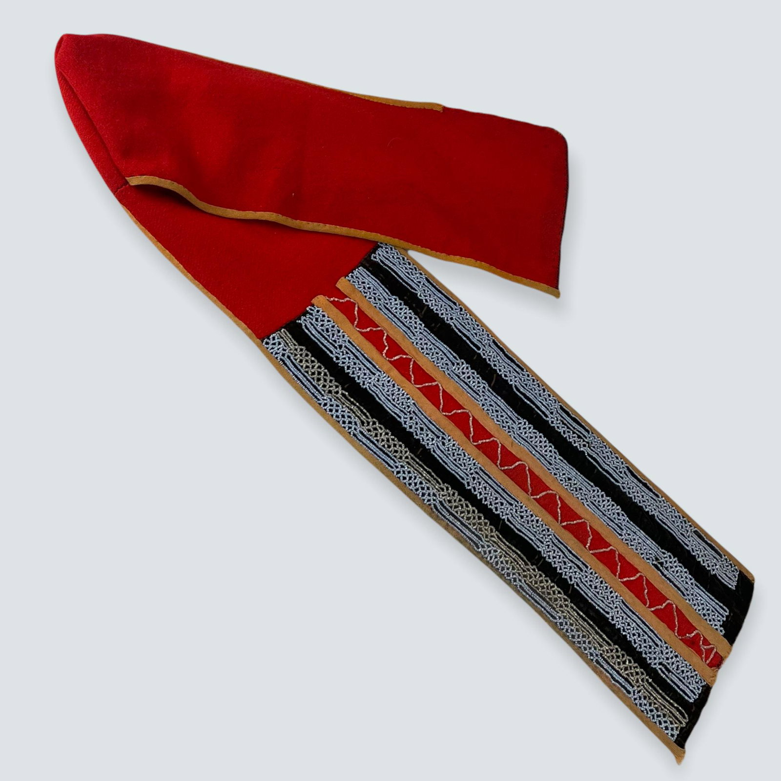 Early Native American Indian Trade Cloth Beaded Sash (1 of 3)