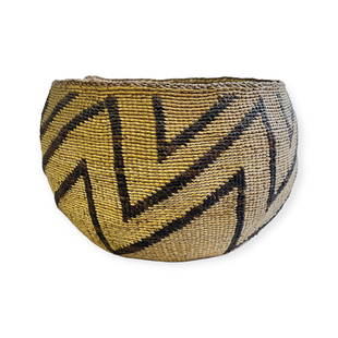 Klamath-Modoc Twined Basket: 4 3/4 inches tall x approx 7 inches wide in diameter.